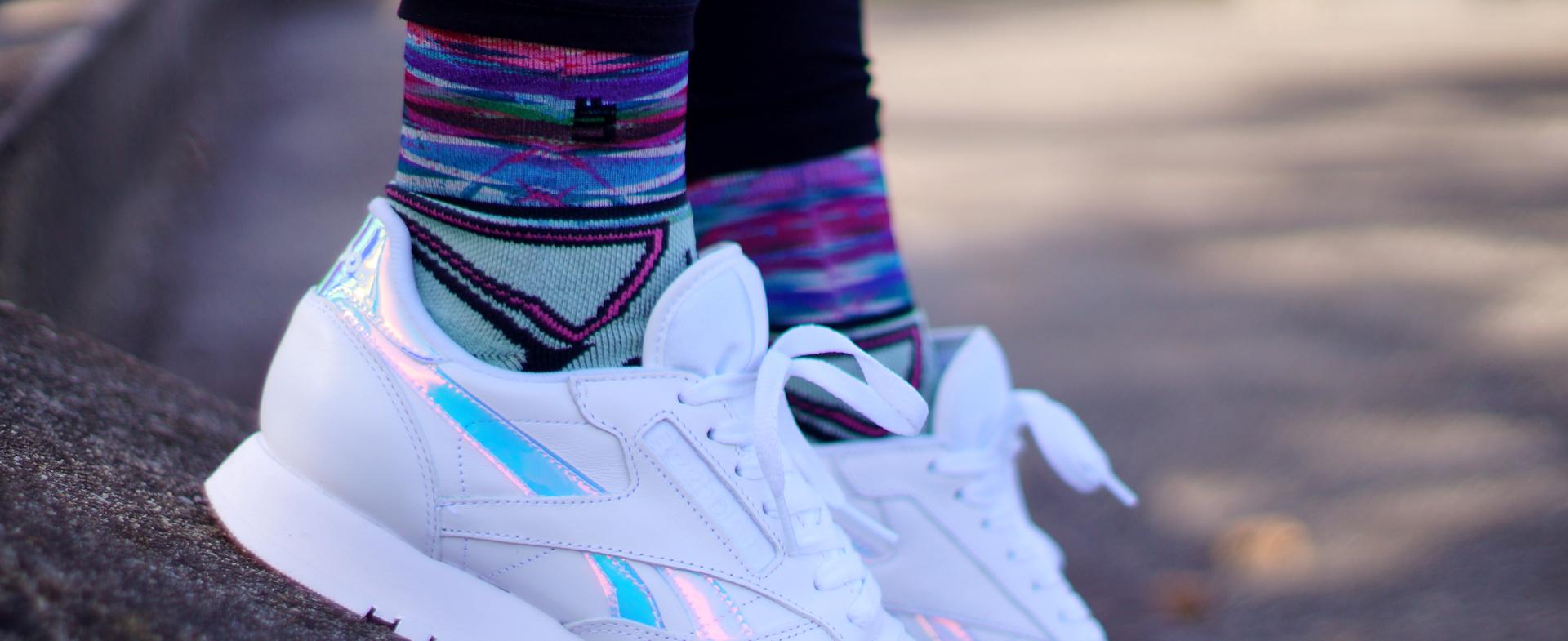   Performance : LUF | SOX